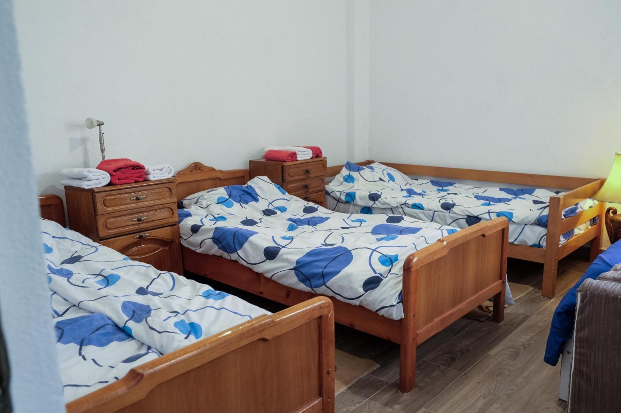 Cozy Spacious Apartment 佩奇 外观 照片